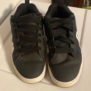 DC black and white shoes